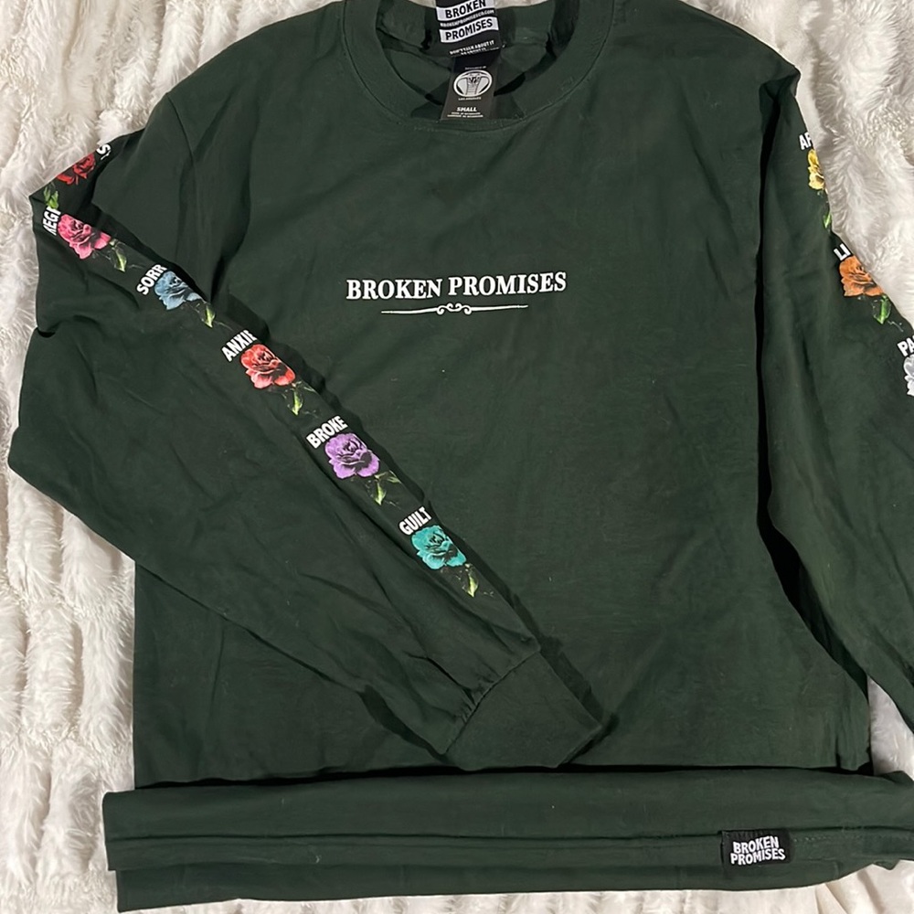New Men’s Broken Promises Shirt Green/White/Multicolor Small